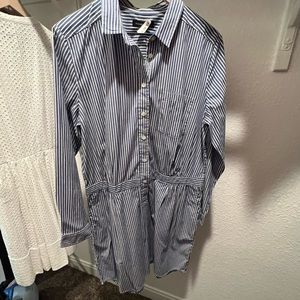 Banana Republic striped shirt dress.  East office to happy hour look.